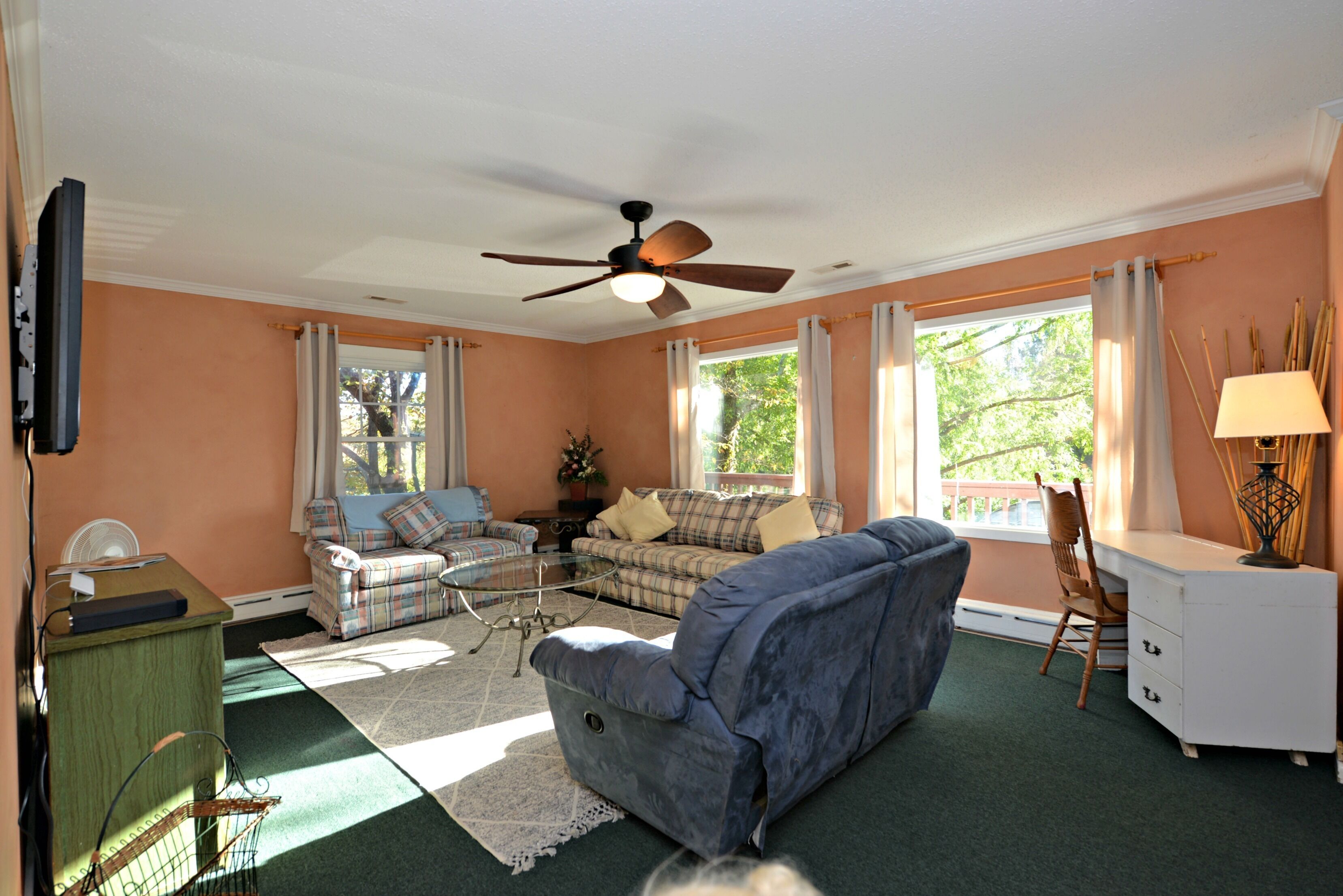 Peaceful Horse Country Home TIEC/FENCE and MTNS