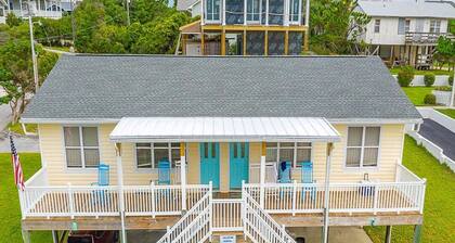 Surf Sounds Beach Retreat, Completely Renovated, Enter your Relaxation Zone.