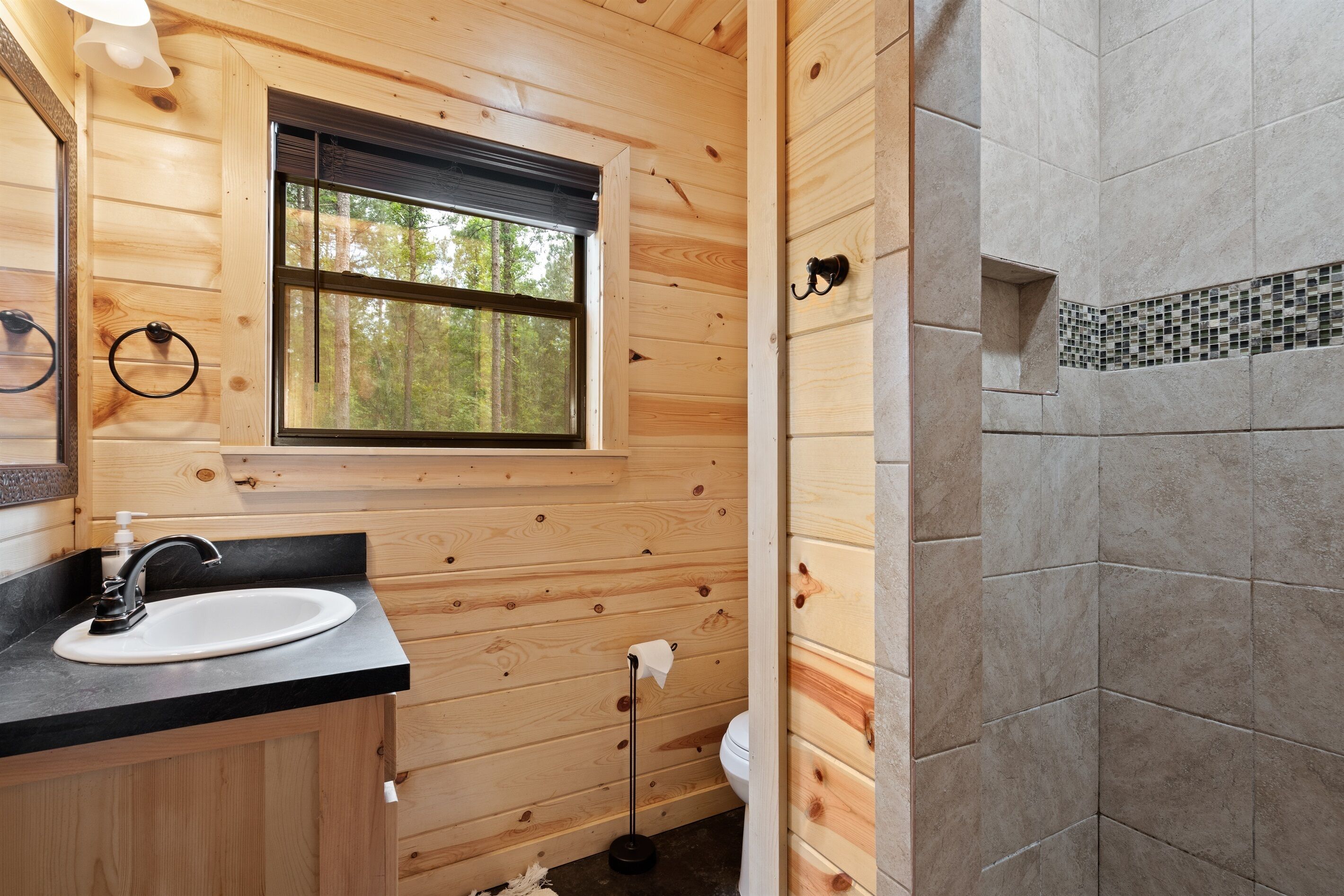 Shower, towels