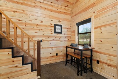 Beautiful cabins with a pool in a peaceful setting