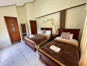 8 chambres, Wi-Fi gratuit