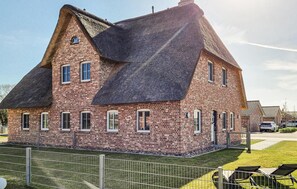 Exterior - Awesome home in Dagebüll with WiFi (Dagebüll)