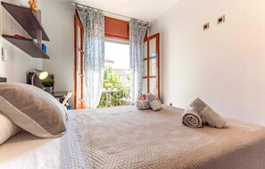 3 chambres, lit parapluie, Wi-Fi gratuit, draps fournis