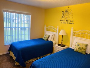 4 bedrooms, iron/ironing board, free WiFi, bed sheets - Annes Luxury Pool Home (Clermont)