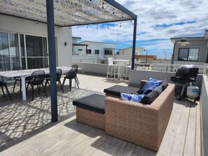 Outdoor dining - EDGE OF THE BAY - Seaside Perfection (Geographe)