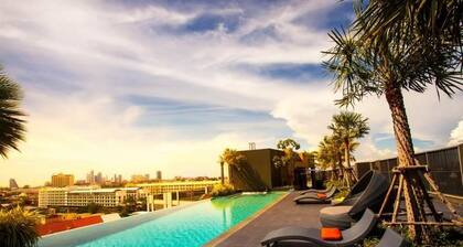 The Chezz Condominium by Patsamon