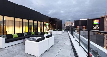 Cozy Skyline Entire Condo in Downtown - Across from Bell MTS Centre