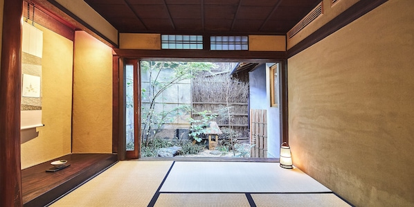 Private Vacation Home | 1 bedroom, free minibar, free WiFi, bed sheets - Kyoto Gion Yasaka no Yado (Kyoto)