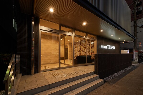 Front of property - Hotel Trend Kyobashi Ekimae (Osaka)