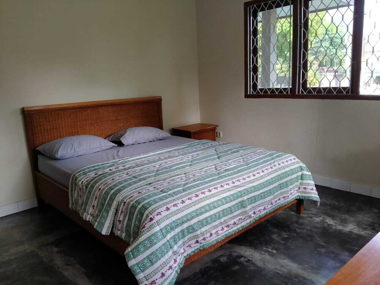 a Villa with beautiful view and access to the beach