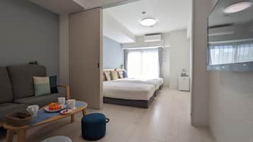 Superior Apartment, 3 Single Beds, Non Smoking | Premium bedding, blackout curtains, iron/ironing board, free WiFi