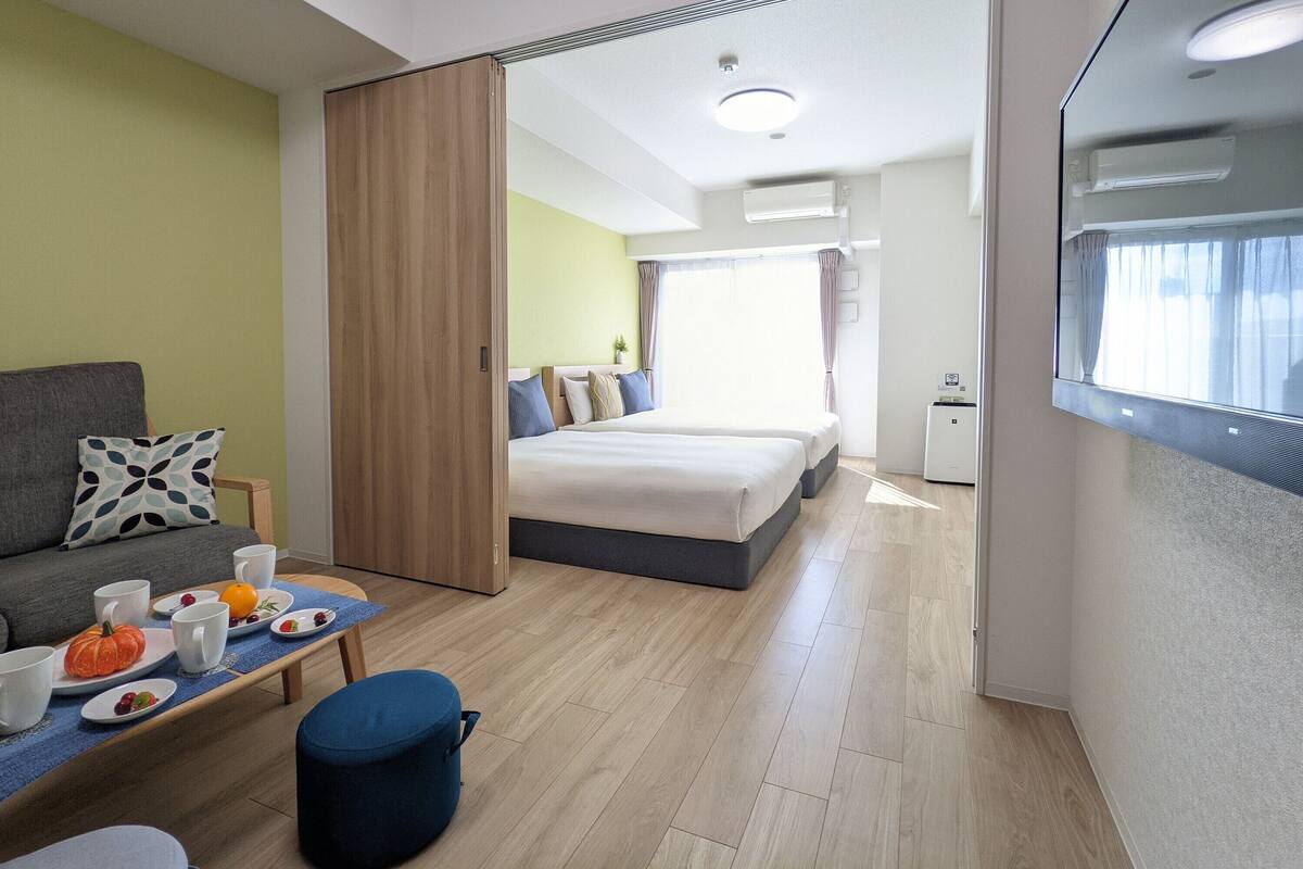 Comfort Apartment, 2 Double Beds, Non Smoking | Premium bedding, blackout drapes, iron/ironing board (on request)