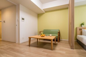 Living area - Eslead Hotel Namba South Ⅲ (Osaka)