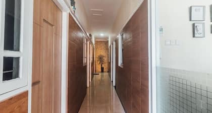 OYO 2010 Satria Guest House