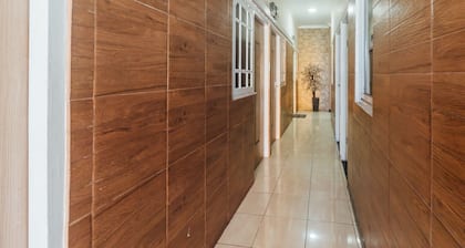 OYO 2010 Satria Guest House
