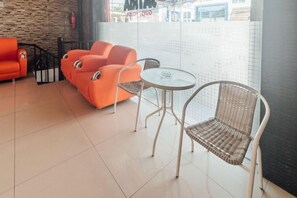 Interior - OYO 2010 Satria Guest House (Ambon)