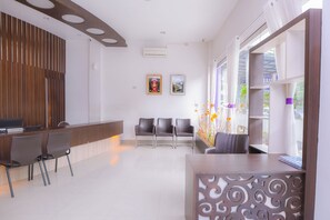 รูปภาพที่ไม่ได้จัดประเภท, 2 จาก 45, ปุ่ม