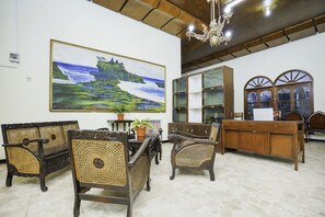 Lobby - Oyo 2004 Penginapan Bidara Syariah (Probolinggo)