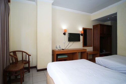 OYO 2015 Bandara Hotel Balikpapan