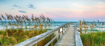 Washashore - South Beach Oceanfront Home w/Views, Wraparound Deck, Tons of Natural Light, BHI Club