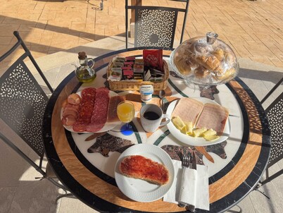 La morada del tio with breakfast included