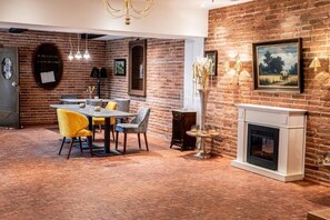Fireplace - Altstadthotel Weinhaus Messerschmitt (Bamberg)