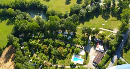 Cosy cabin in the heart of Gascony