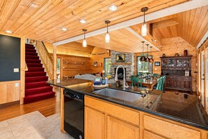 Interior - Forest View | Hot Tub | BBQ | Deck | Firepit (Leavenworth)