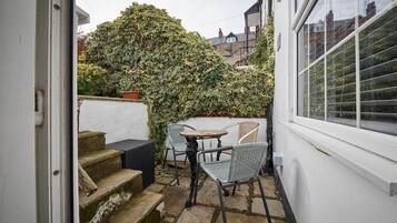 Cottage | Terrace/patio