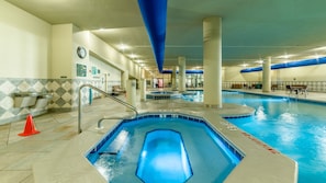 Piscine couverte