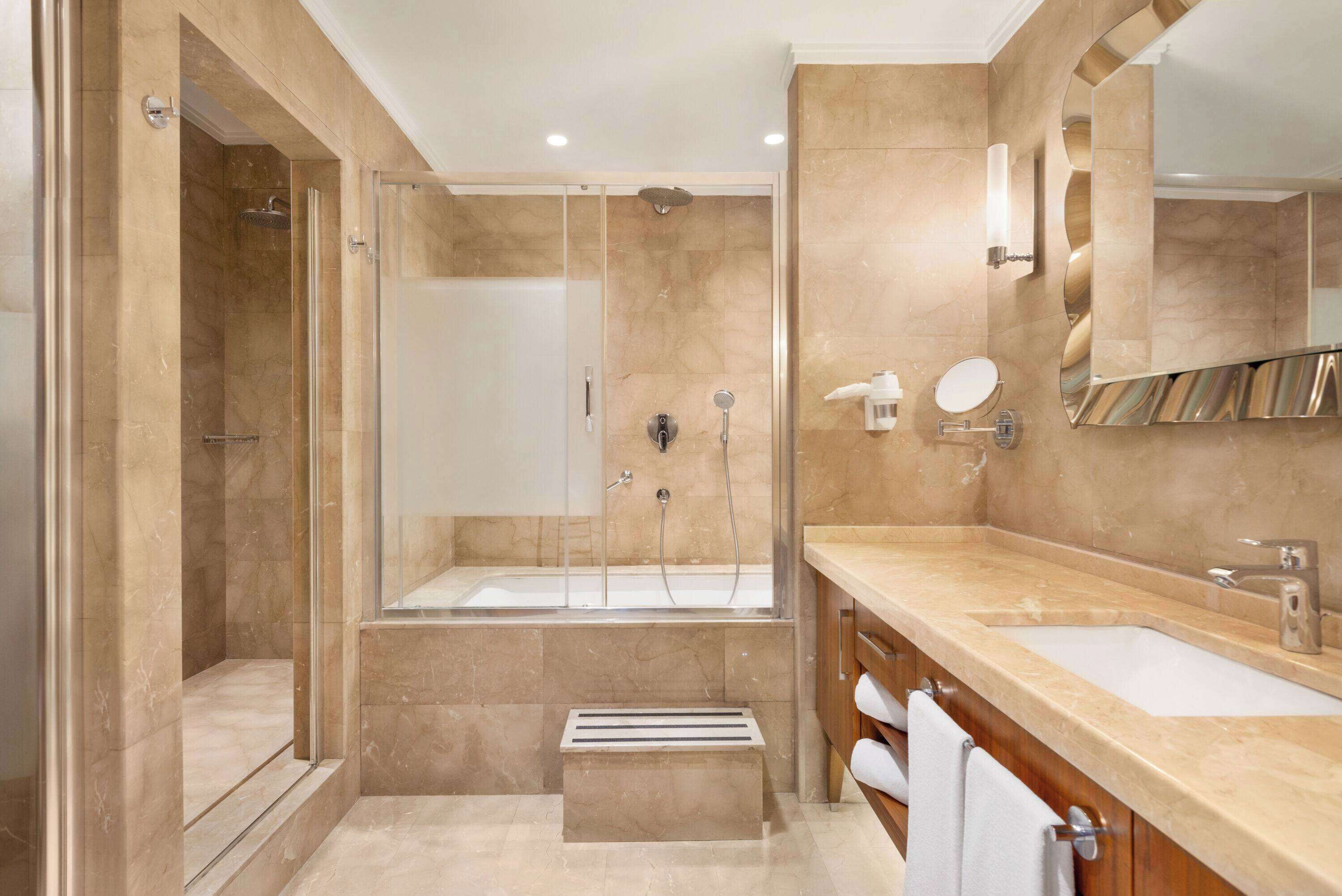 Foto - Days Hotel by Wyndham Istanbul Maltepe