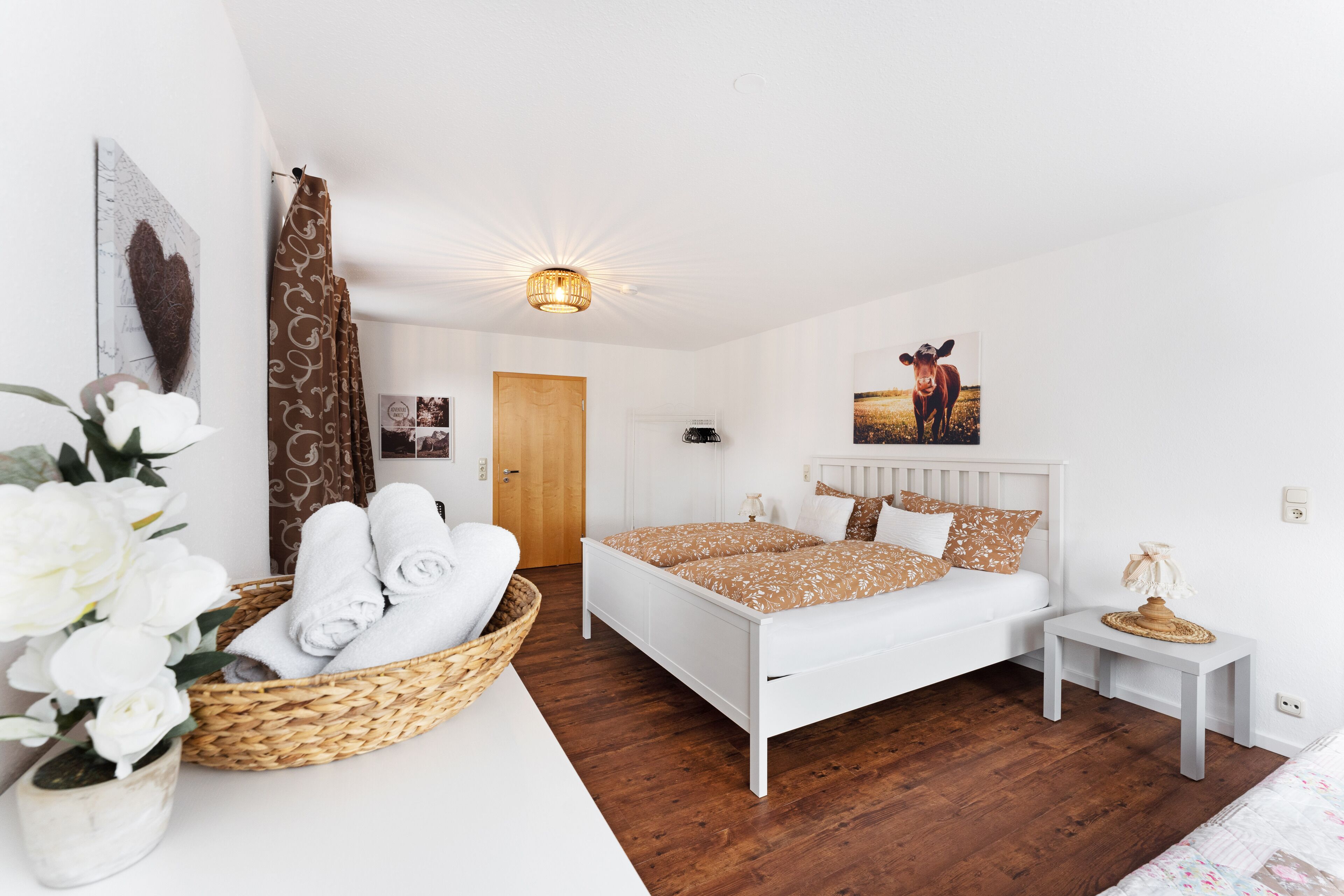 3 Schlafzimmer, Bügeleisen/Bügelbrett, Reisekinderbett, kostenloses WLAN