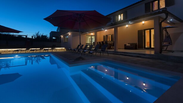 Pool - Villa Amber by Istra Vacation (Rojnici)