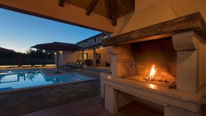 Terrace/patio - Villa Amber by Istra Vacation (Rojnici)