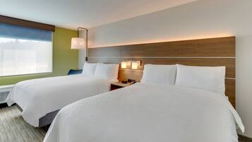 Premium bedding, in-room safe, desk, laptop workspace