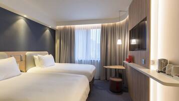 Standard Room, 2 Twin Beds (Free Breakfast) | 1 bedroom, hypo-allergenic bedding, individually decorated