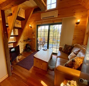 Smart-TV, Kamin, Drucker