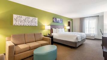 Suite, 1 King Bed, Non Smoking | Desk, free WiFi
