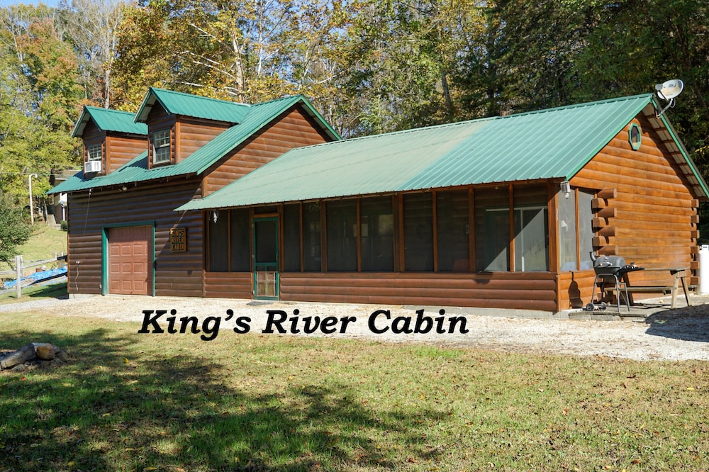 SPECIAL *Sept. 13th- Oct. 4th 20% off* - Right on the water!