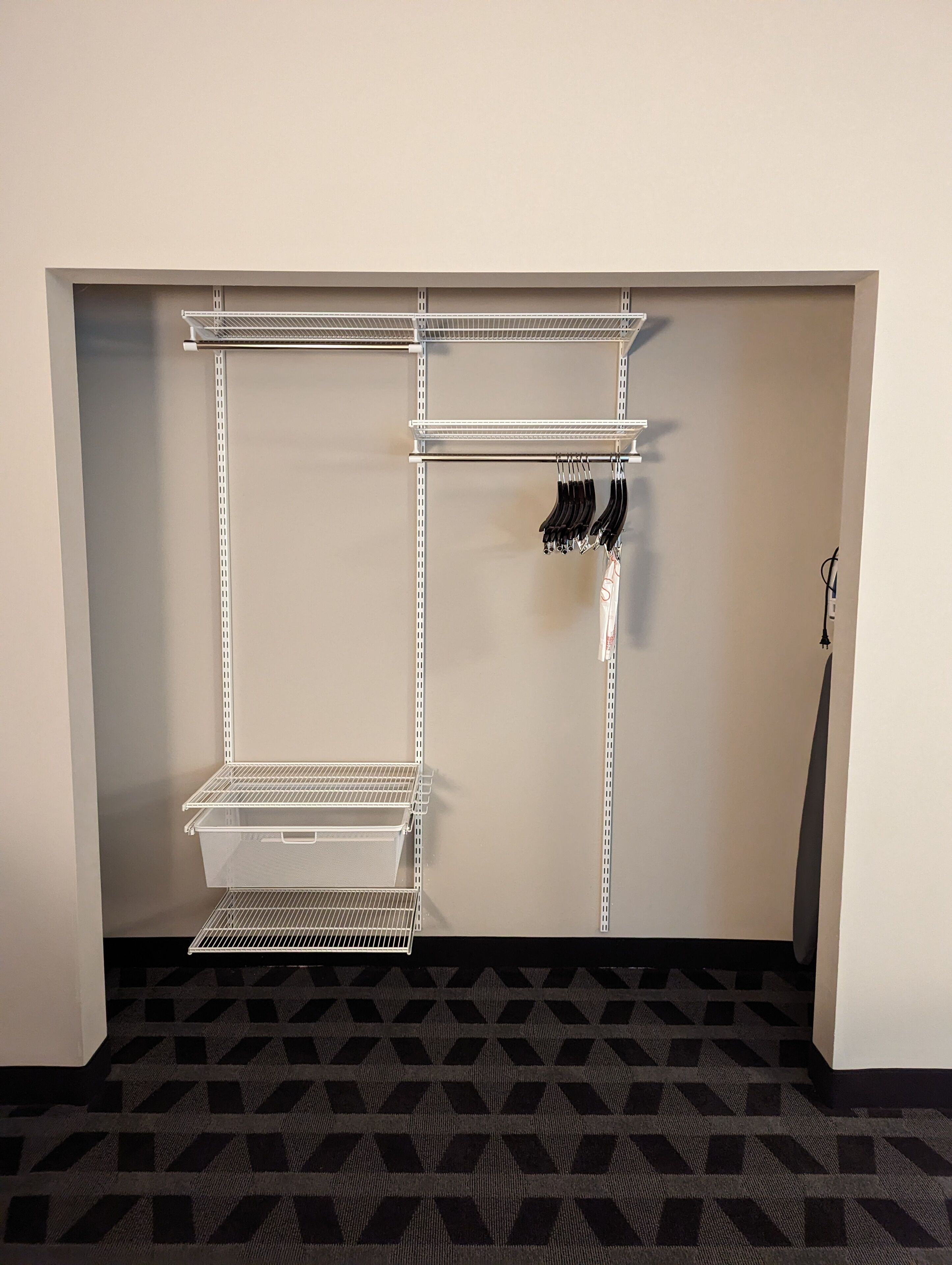 studio, 2 queen beds, non smoking (mobility accessible, roll-in shower) | 1 bedroom, iron/ironing board, free cots/infant beds, free wifi