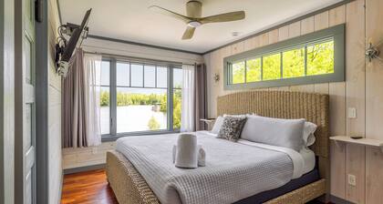 Waterfront Masterpiece House AMAZING LOCATION walking distance to Main Street