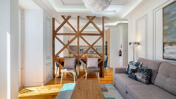 Apartment, 2 Bedrooms | Living area
