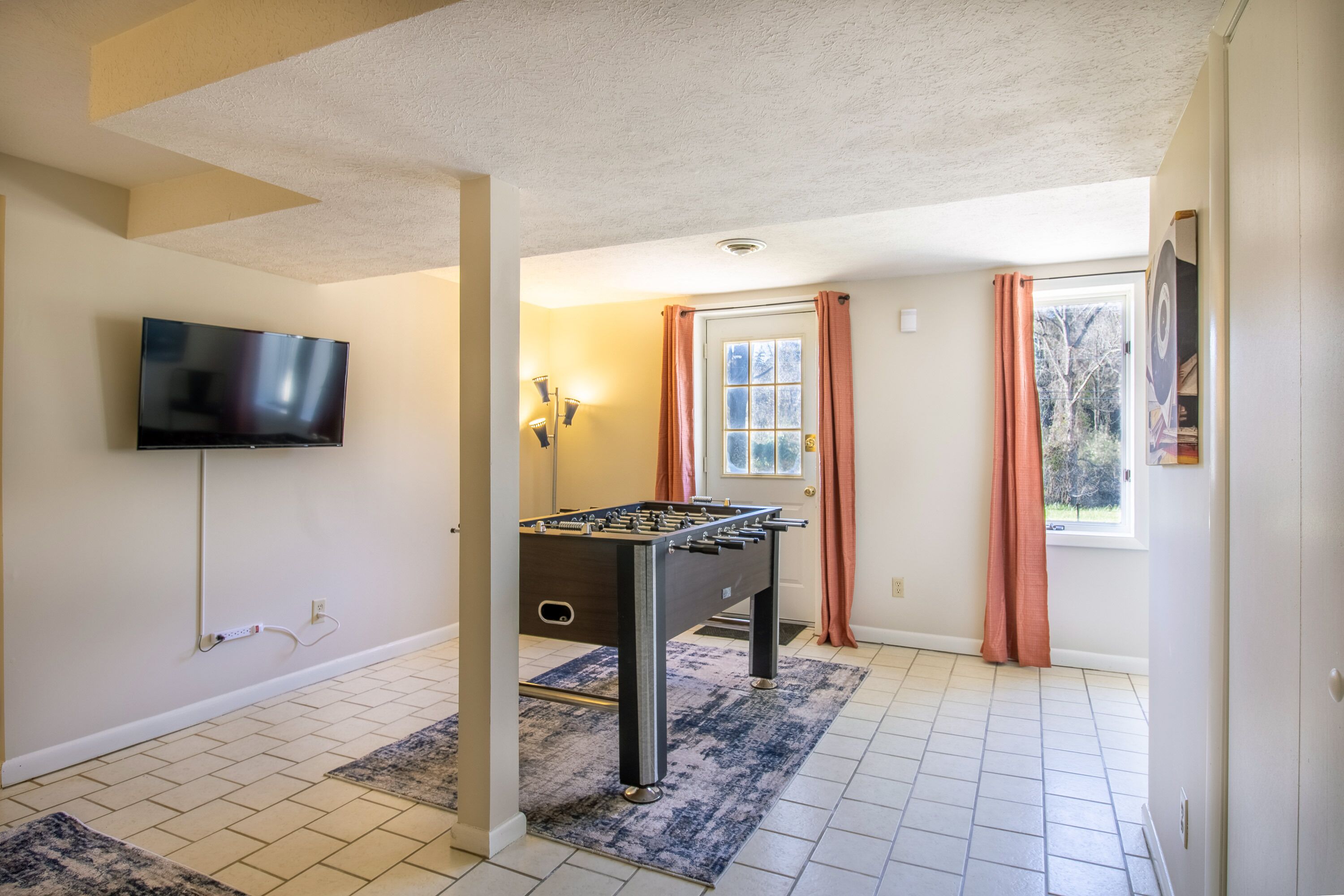 Pet Friendly Massanutten Resort Home, Fireplace, Game Room, and Free Access to Select Resort Amenities!