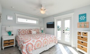 House, Multiple Beds