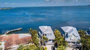 Exterior - Bayfront Paradise by AMI Locals (Holmes Beach)