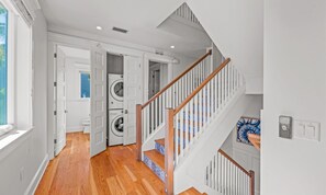 Casa, 6 habitaciones | Lavandería