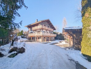 Esterni