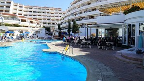 Outdoor pool, a heated pool - Studio at Garden City, Costa Adeje - Heated  Pool and pool bar  Near sandy beach (Playa las Americas)