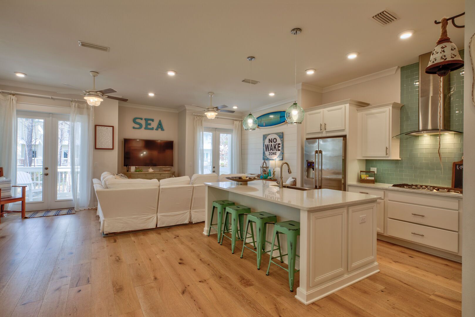 Conch Out 🏖 Prominence 🏖 Seasonal Heated Pool 🏖Beach Bonfires 9/16-10/14