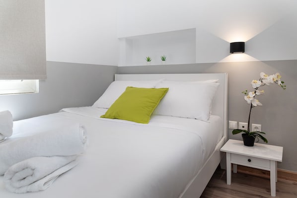 1 bedroom, in-room safe, iron/ironing board, WiFi